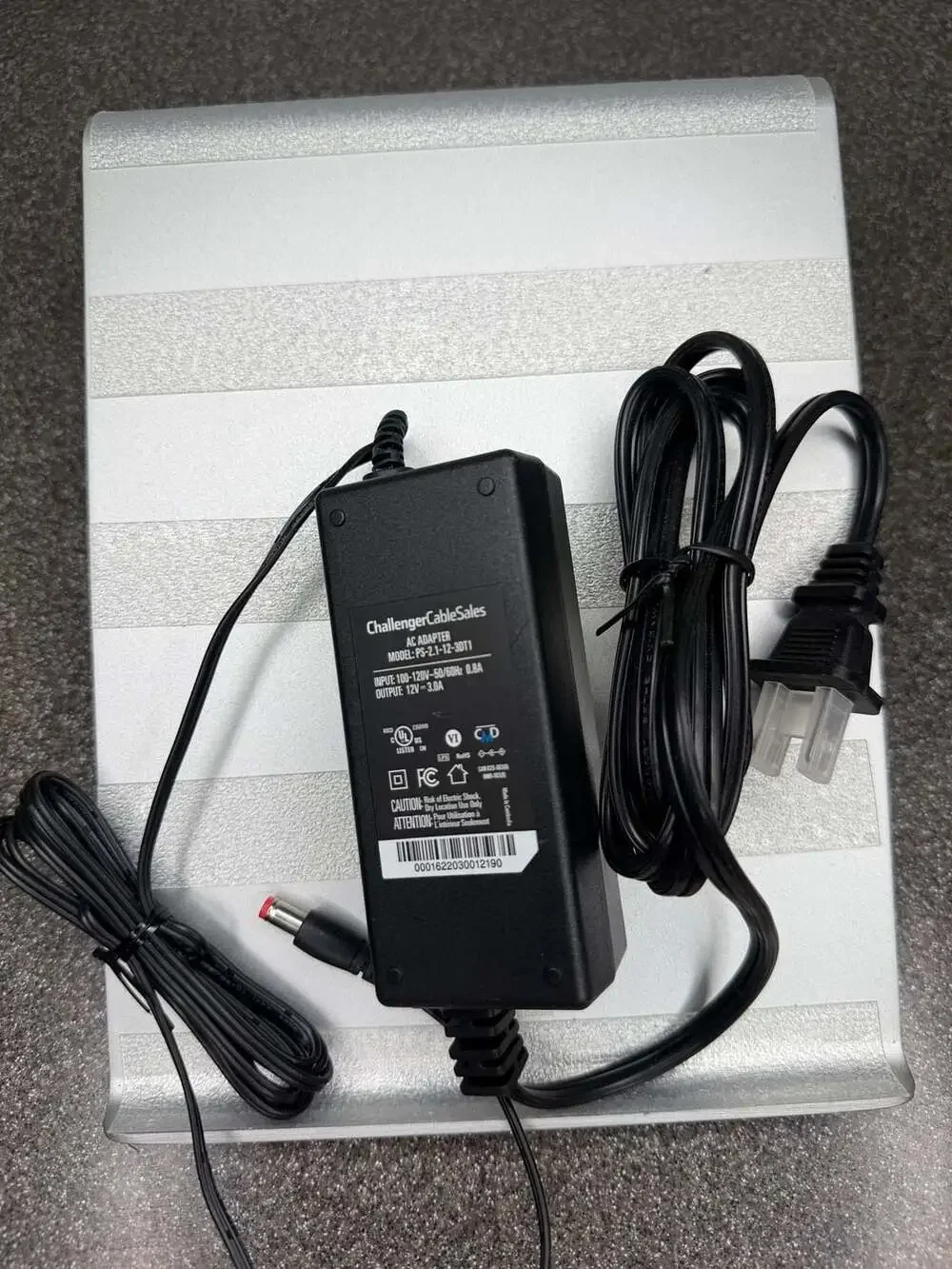 ChallengerCableSales AC Adapter Model PS-2.1-12-3DT1 12V 3.0A Power Supply